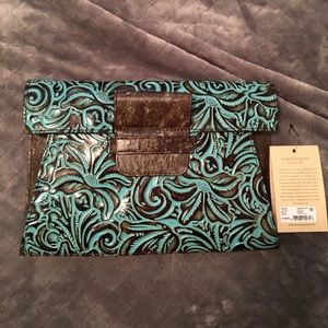 Patricia Nash clutch purse